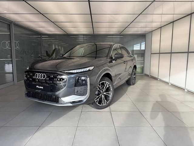 Gris daytona nacré Occasion 2026 Audi Q3 Sportback Design SUV | 70 236 € - Image 1/4