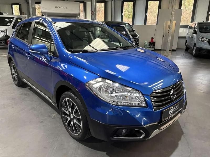Bleu Occasion 2014 Suzuki SX4 S-Cross GL SUV | 11 690 € (Prix juste) - Image 1/4