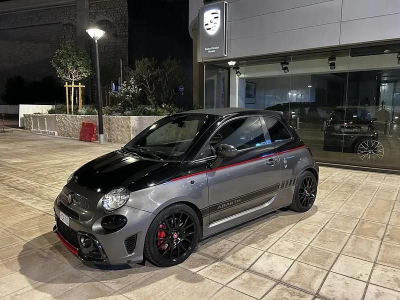 Utilisé 2019 Abarth 595C Competizione Cabriolet | 23 900 € (Prix juste) - Image 1/4
