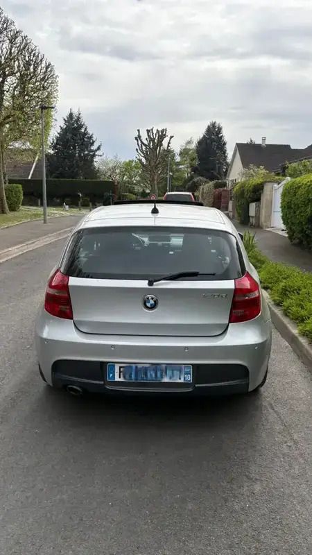Utilisé 2011 BMW 120 Citadine | 8 880 € (Prix juste) - Image 1/4