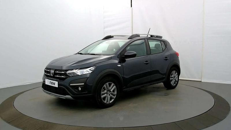 Gris Occasion 2022 Dacia Sandero Comfort Citadine | 13 490 € (Prix juste) - Image 1/4