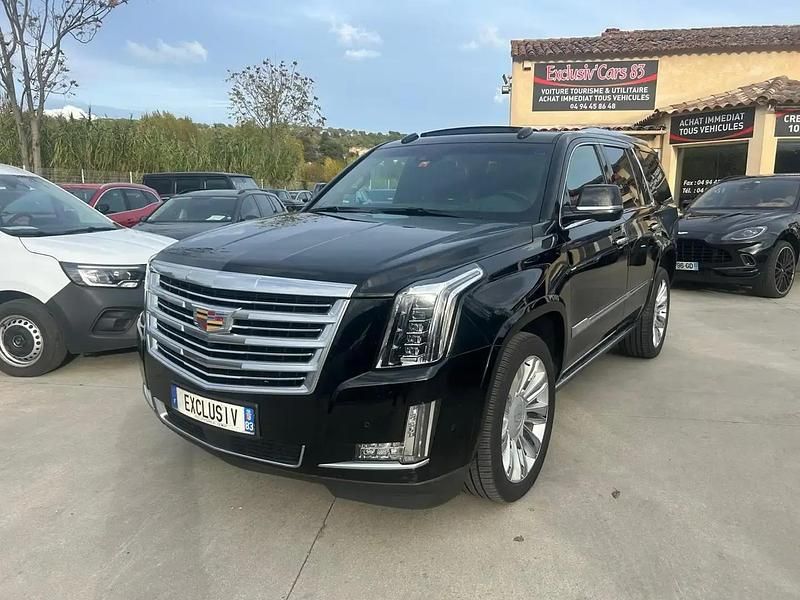 Noir Utilisé 2020 Cadillac Escalade SUV | 64 900 € - Image 1/4