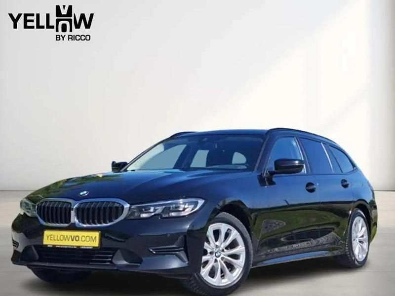 Noir Utilisé 2022 BMW 318 Break | 26 634 € (Bon prix) - Image 1/4