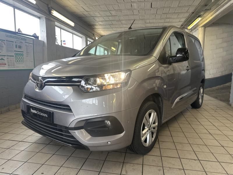Gris Utilisé 2023 Toyota Proace City Van | 18 490 € (Bon prix) - Image 1/3