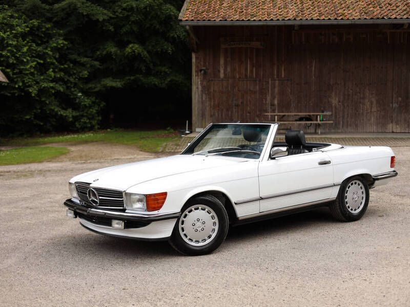 Blanc Utilisé 1986 Mercedes 560 Cabriolet | 49 950 € - Image 1/4