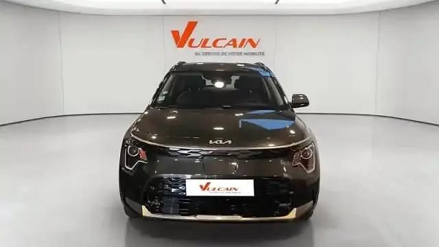 Gris Occasion 2023 Kia e-Niro SUV | 27 990 € (Prix juste) - Image 1/4