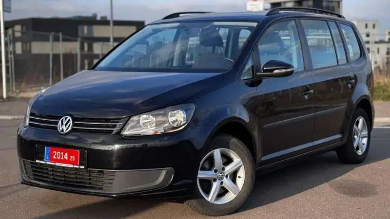 Noir Utilisé 2013 VW Touran Monospace | 9 999 € (Prix assez cher) - Image 1/2
