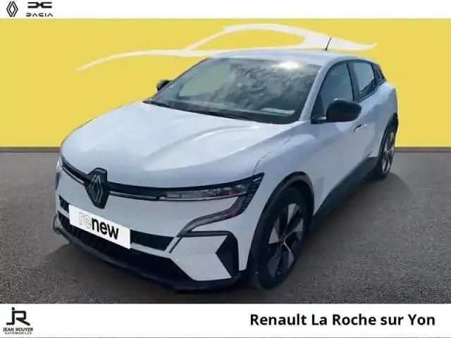 Blanc Occasion 2022 Renault Mégane Equilibre SUV | 18 890 € (Prix juste) - Image 1/4