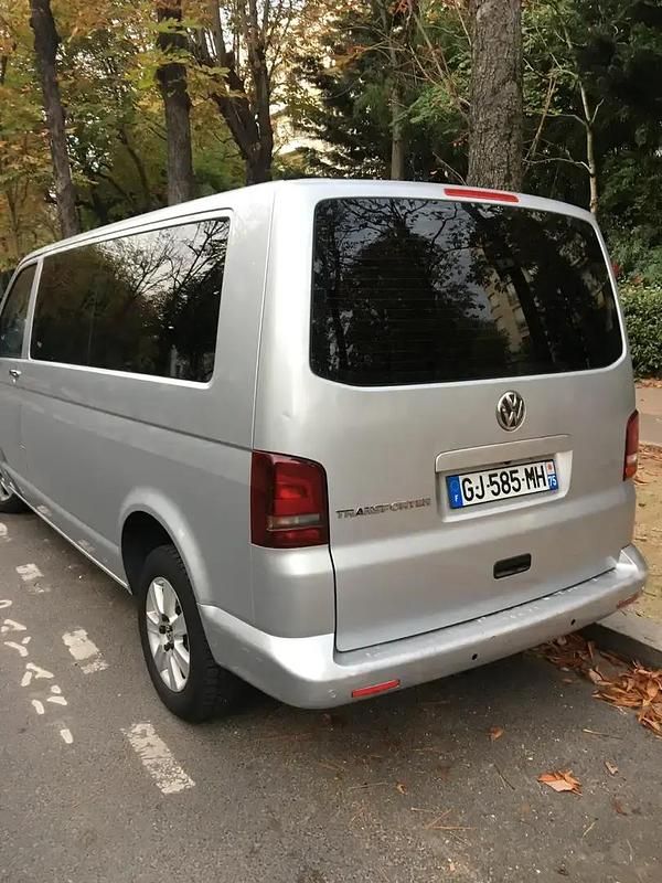 Argent Utilisé 2011 VW T5 Van | 13 900 € - Image 1/4