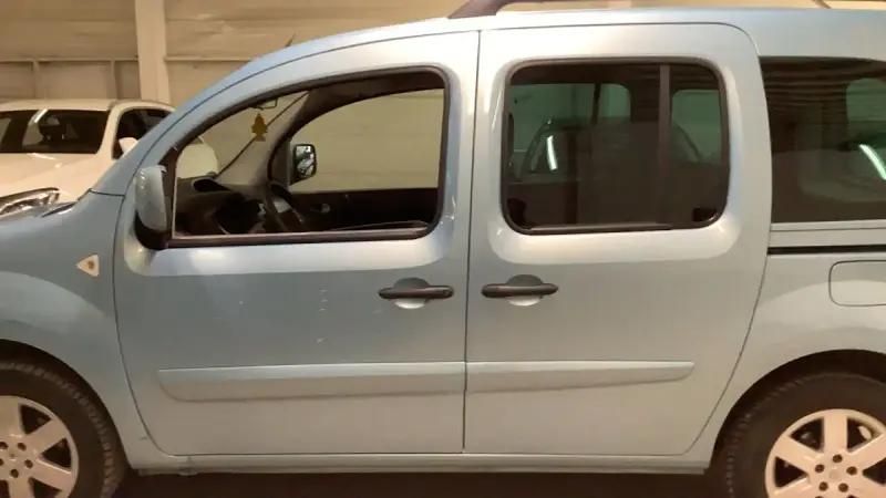 Image 2/4