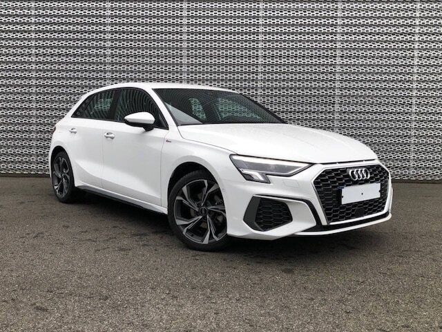 Blanc ibis Utilisé 2024 Audi A3 S-Line | 35 490 € (Prix juste) - Image 1/4