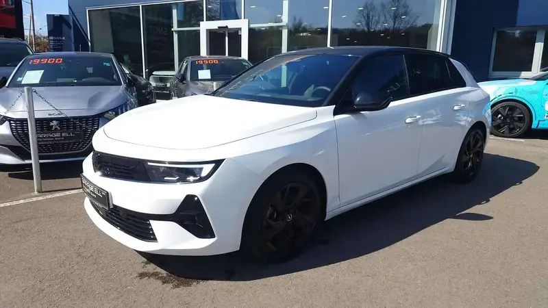 Blanc Nouvelle 2024 Opel Astra GS Line Citadine | 32 507 € (Prix juste) - Image 1/4
