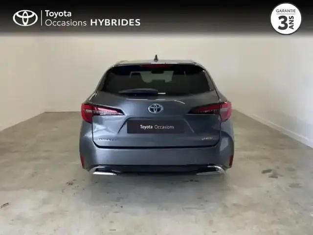 Occasion Toyota Corolla Design 152 ch (111 kW) 2024 Gris Break