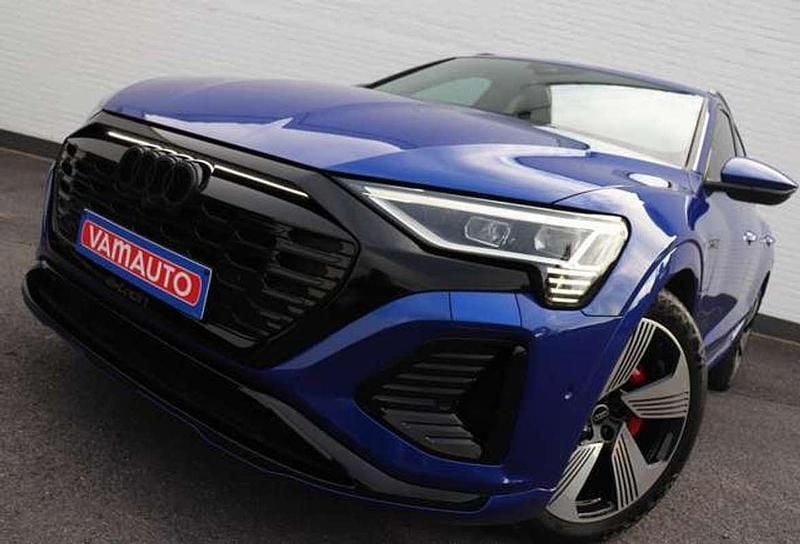 Occasion Audi Q8 e-tron S-Line 300 kW (408 ch) 2024 Bleu SUV