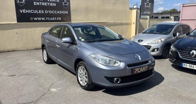 Utilisé 2010 Renault Fluence Berline | 5 990 € - Image 1/4