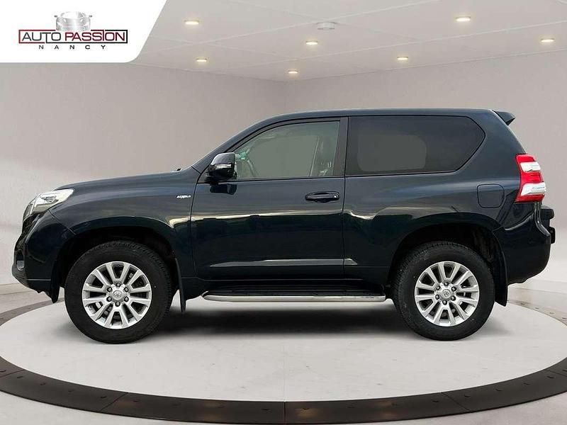 Occasion Toyota Land Cruiser Executive 190 ch (139 kW) 2014 Bleu SUV