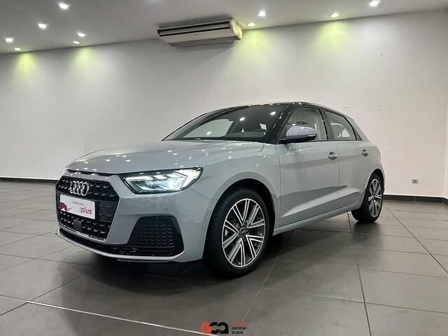 Occasion Audi A1 Sportback Design 116 ch (85 kW) 2026 Gris flèche nacré noir mythe métallisé Citadine