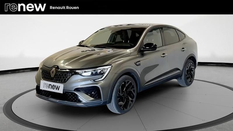 Gris Nouvelle 2024 Renault Arkana Esprit Alpine SUV | 29 990 € - Image 1/4