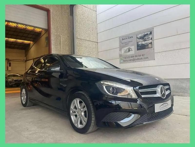 Noir Utilisé 2013 Mercedes A180 Berline | 10 499 € (Bon prix) - Image 1/4
