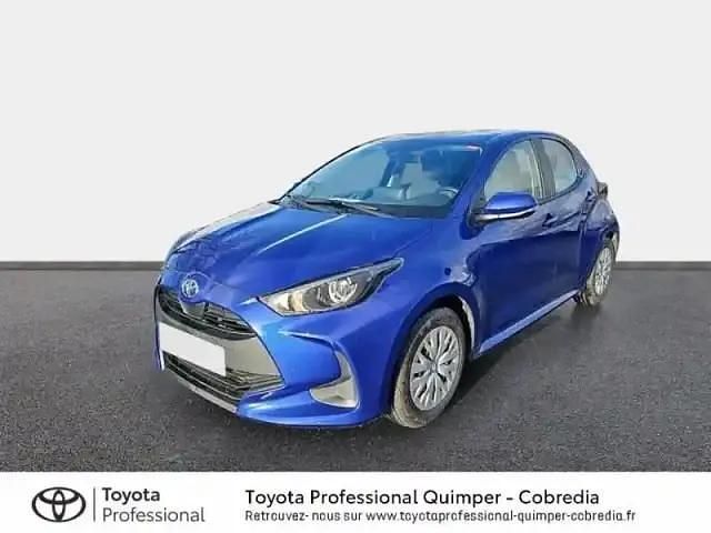 Bleu kyanite (m) Occasion 2023 Toyota Yaris Berline | 18 980 € - Image 1/4