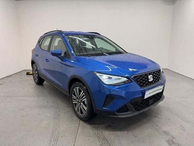 Bleu Utilisé 2025 Seat Arona Copa SUV | 20 990 € (Prix assez cher) - Image 1/4