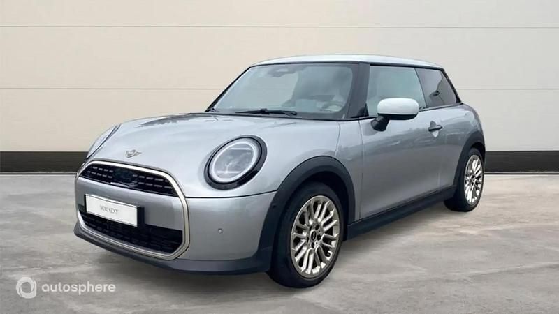Utilisé 2024 Mini Cooper Favoured Citadine | 29 990 € (Prix assez cher) - Image 1/4