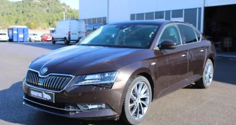 Occasion 2018 Skoda Superb Berline | 23 990 € (Super prix) - Image 1/4