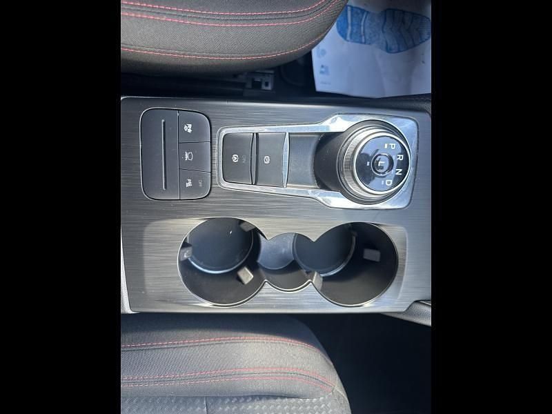 Image 3/4