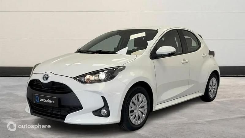 Utilisé 2021 Toyota Yaris Hybrid Business Edition Berline | 17 999 € (Bon prix) - Image 1/4