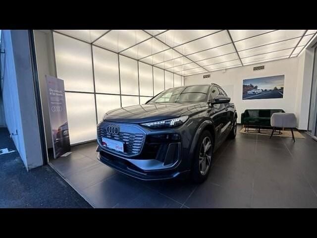 Gris daytona nacré Nouvelle 2025 Audi Q6 e-tron Performance SUV | 74 699 € (Super prix) - Image 1/4