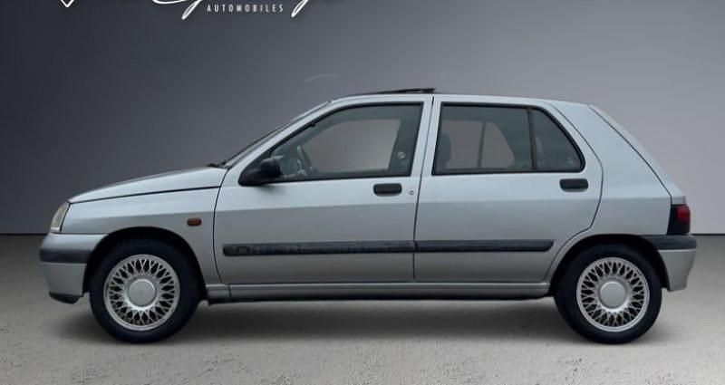Occasion Renault Clio 60 ch (44 kW) 1997 Citadine