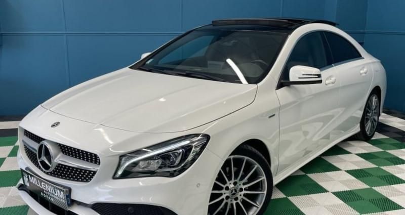 Utilisé 2019 Mercedes CLA200 Edition Coupé | 21 990 € (Prix juste) - Image 1/4