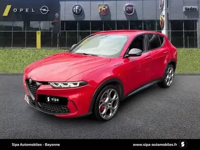 Rouge alfa Occasion 2022 Alfa Romeo Tonale SUV | 28 990 € (Prix assez cher) - Image 1/4