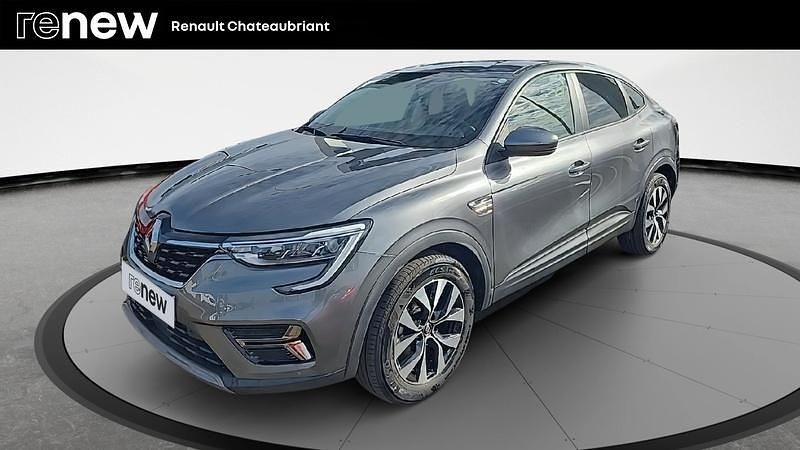 Gris Utilisé 2023 Renault Arkana Evolution SUV | 22 490 € (Prix assez cher) - Image 1/4
