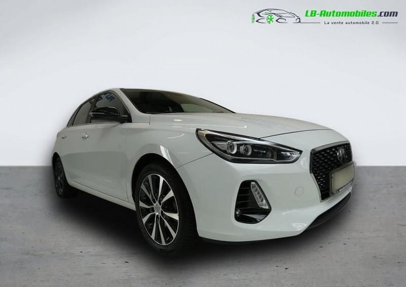 Utilisé 2017 Hyundai i30 Berline | 16 800 € (Prix juste) - Image 1/4