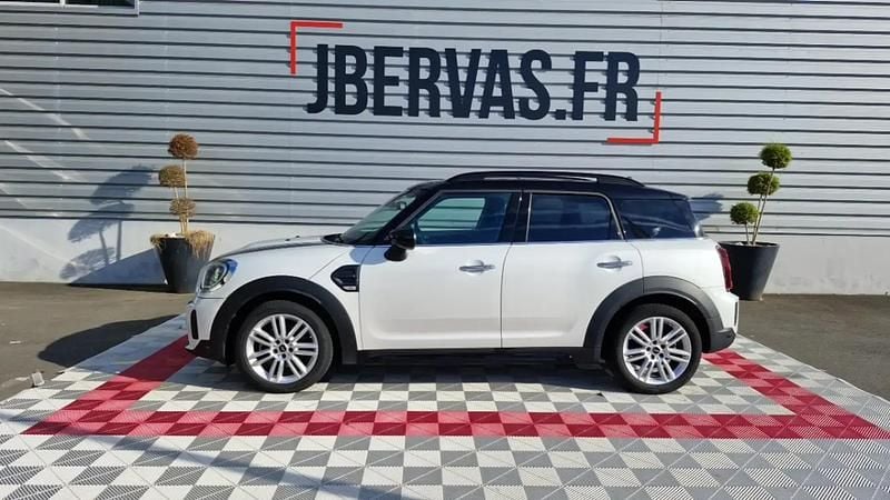 Blanc Utilisé 2023 Mini Cooper Essential Citadine | 26 499 € (Prix juste) - Image 1/4