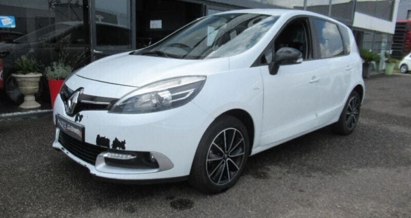 Utilisé 2016 Renault Scénic III LIMITED Monospace | 6 990 € (Bon prix) - Image 1/4