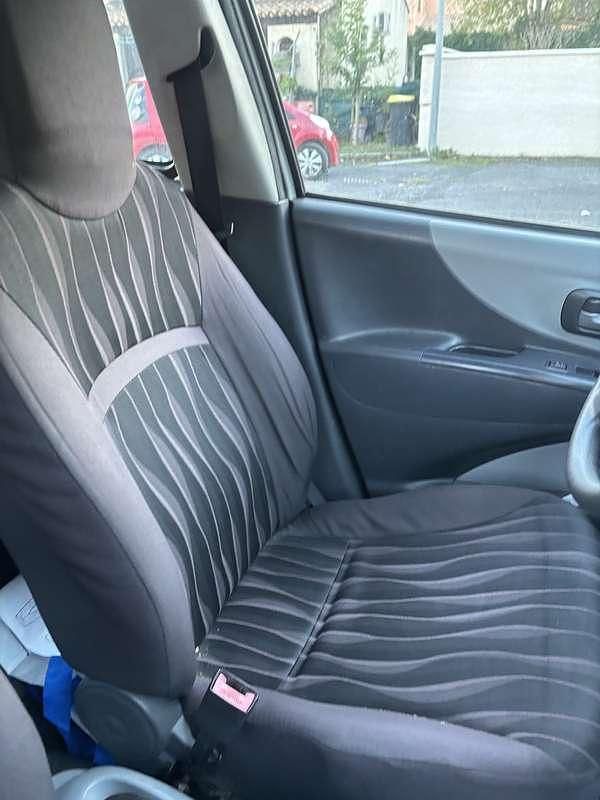 Occasion Nissan Pixo Acenta 68 ch (50 kW) 2011 Gris Citadine