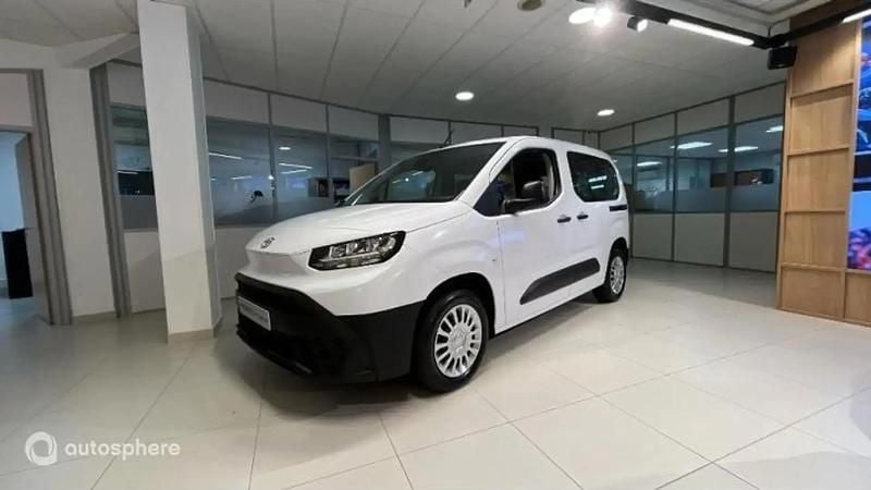Nouvelle 2025 Toyota Proace City City Van | 27 790 € (Prix juste) - Image 1/4