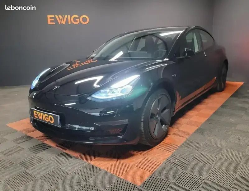 Noir Utilisé 2021 Tesla Model 3 Long Range Berline | 36 990 € - Image 1/4