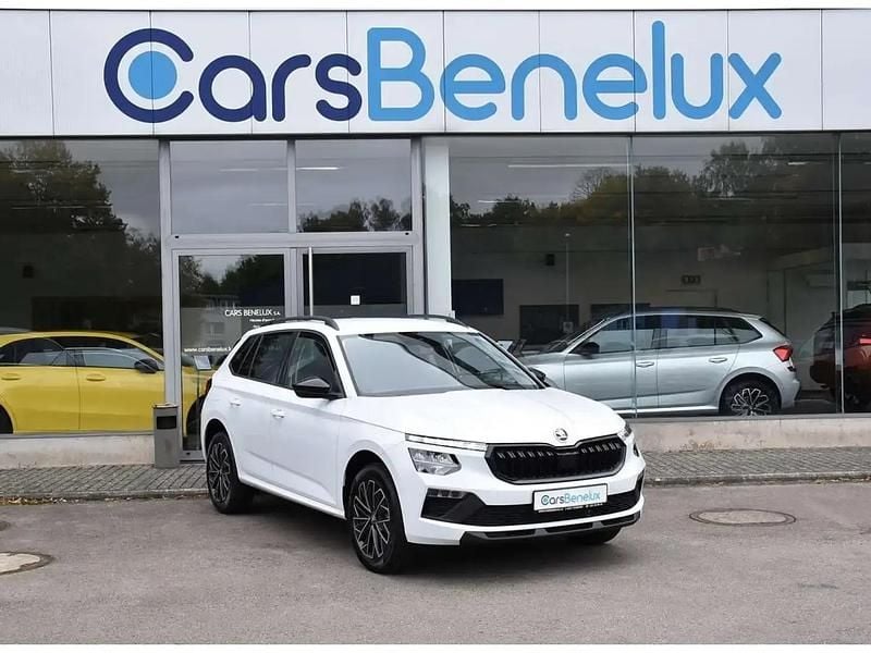 Argent Nouvelle 2025 Skoda Kamiq SUV | 26 964 € (Bon prix) - Image 1/4