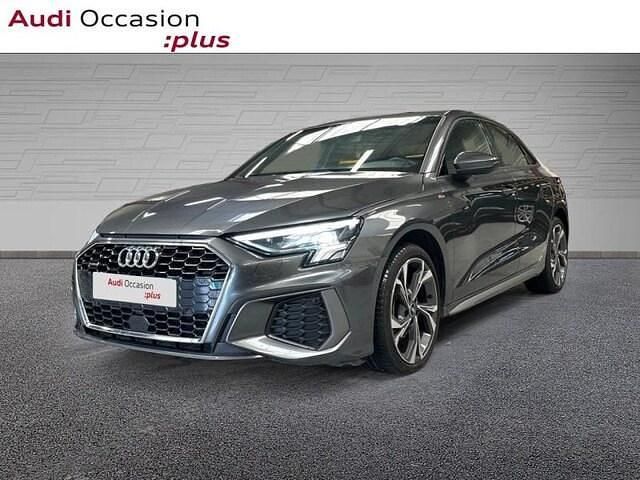 Gris daytona nacré Utilisé 2023 Audi A3 S-Line Berline | 38 900 € - Image 1/4