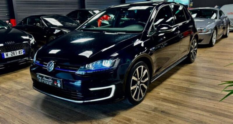 Utilisé 2015 VW Golf VII GTE Berline | 17 900 € (Prix juste) - Image 1/4