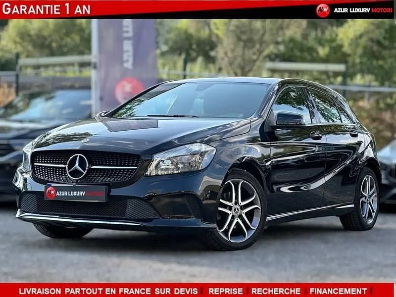 Noir Utilisé 2018 Mercedes A160 Berline | 16 990 € - Image 1/4
