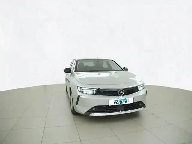 Occasion Opel Astra Edition 110 ch (80 kW) 2023 Gris Berline