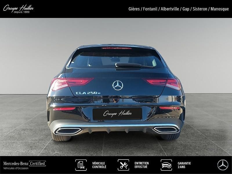 Occasion Mercedes CLA250e Shooting Brake AMG line 160 ch (117 kW) 2024 Break