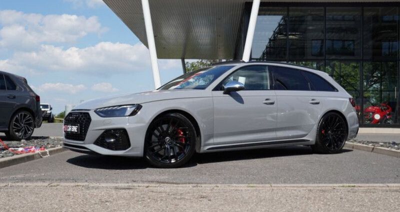 Utilisé 2022 Audi RS4 Sport Break | 91 979 € - Image 1/4