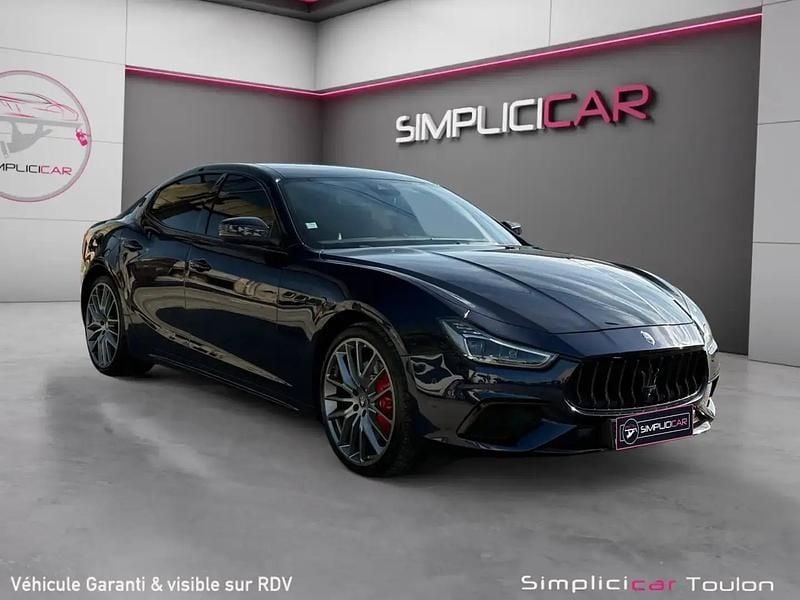 Bleu Utilisé 2018 Maserati Ghibli Berline | 49 480 € (Bon prix) - Image 1/4