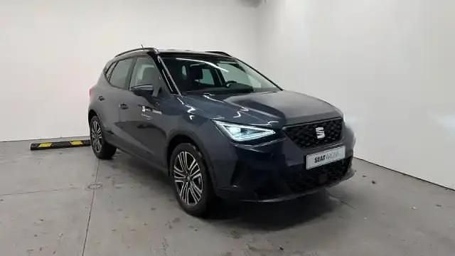 Occasion Seat Arona 95 ch (69 kW) 2025 Gris magnetique / noir minuit SUV