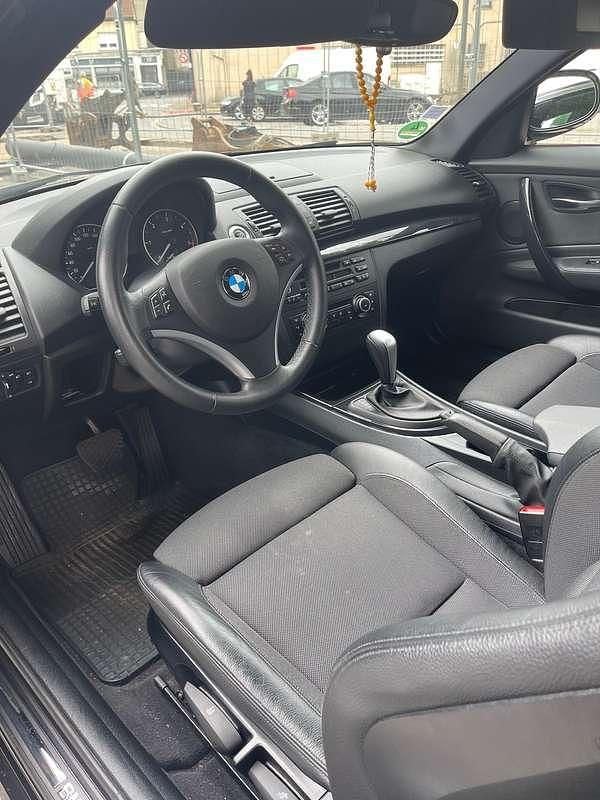 Image 3/4